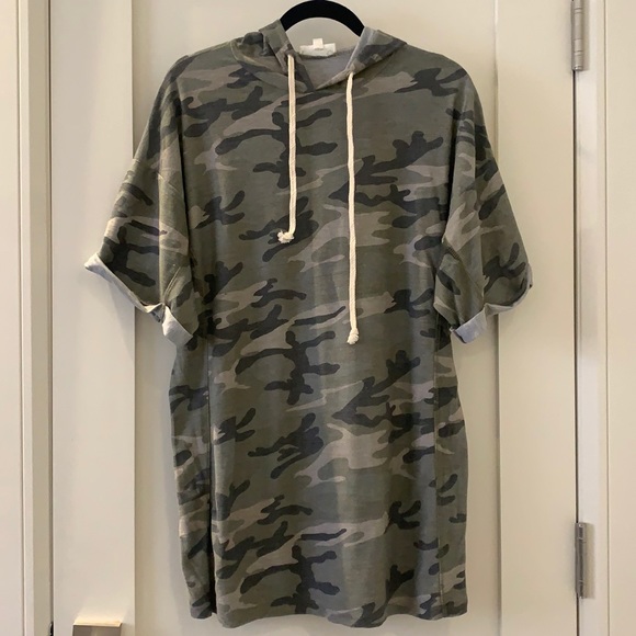 Camo T-Shirt Dress with Hood Size S - Picture 1 of 3